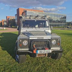 Land Rover Defender 2006