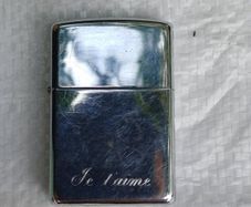 Vintage Zippo Lighter "Je t'aime" (1995)