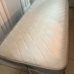 Fold away bed