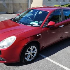 Alfa Romeo Giulietta 2012 118k km. Full service history.