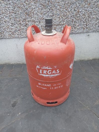 gas bottle (small bit less than full)