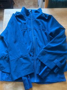 womens sporty sweaty betty jacket