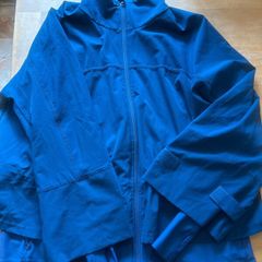 womens sporty sweaty betty jacket