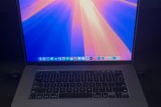MacBook Pro 16 2019 i7/16GB/512SSD/382c