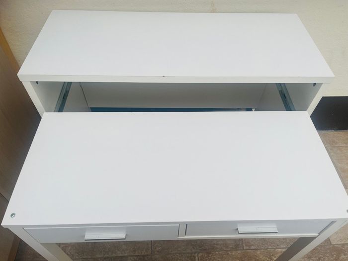 Office desk with drawers