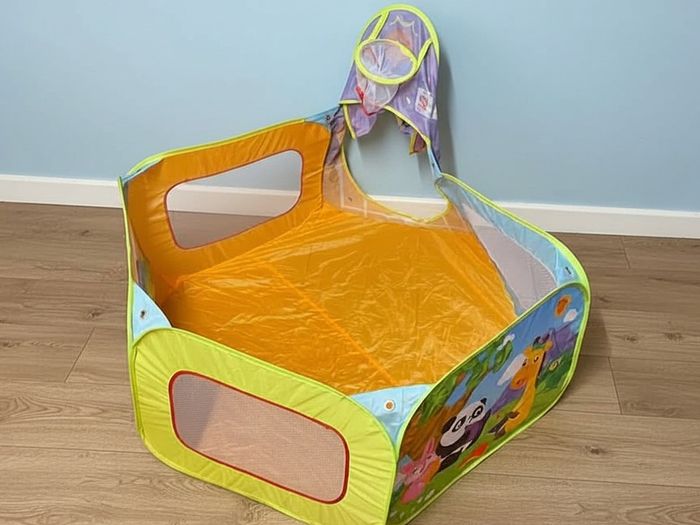 Kids Jungle Play Tent | Like New, Never Used