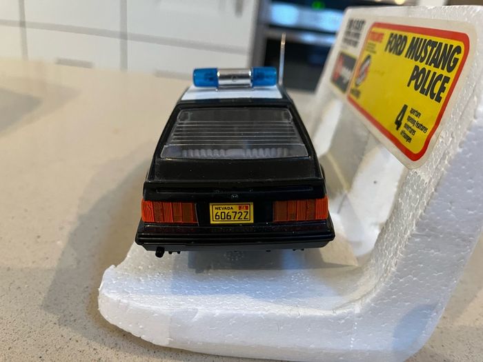 Ford Mustang Police 1/24 Burago
