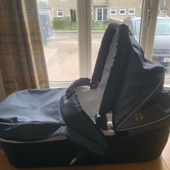Out and about single carrycot