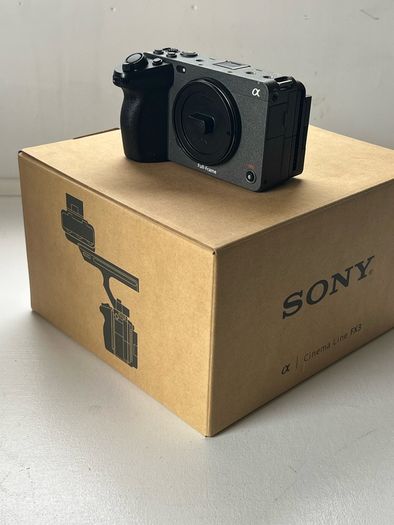 Sony FX3 Cinema Camera - Excellent Condition - Boxed
