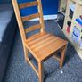 Round extending kitchen table and 4 chairs Image 2