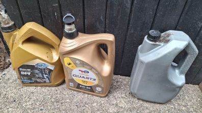 oil containers