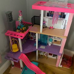 Barbie Dream House