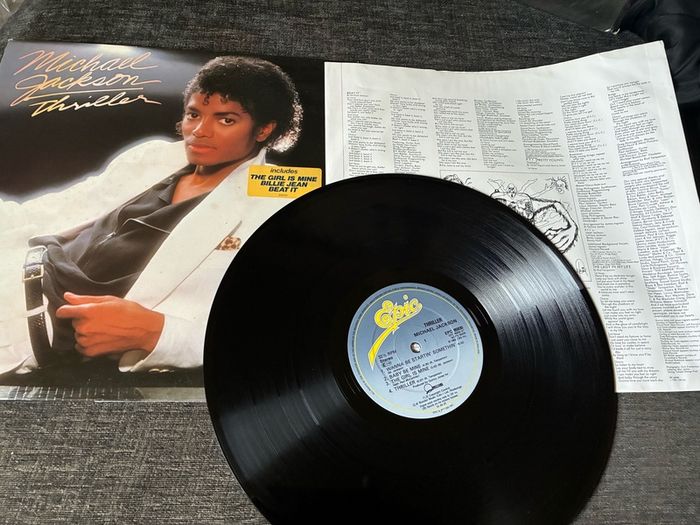 Michael Jackson- Thriller vinyl record