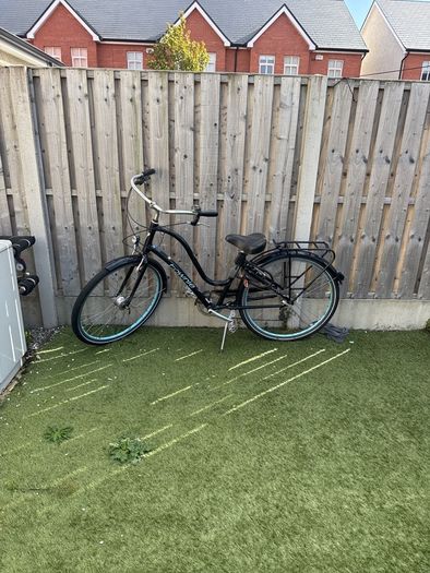 Townie electra bicycle