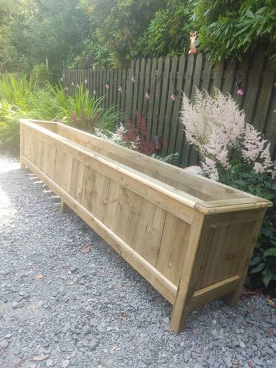 Rustic style planter
