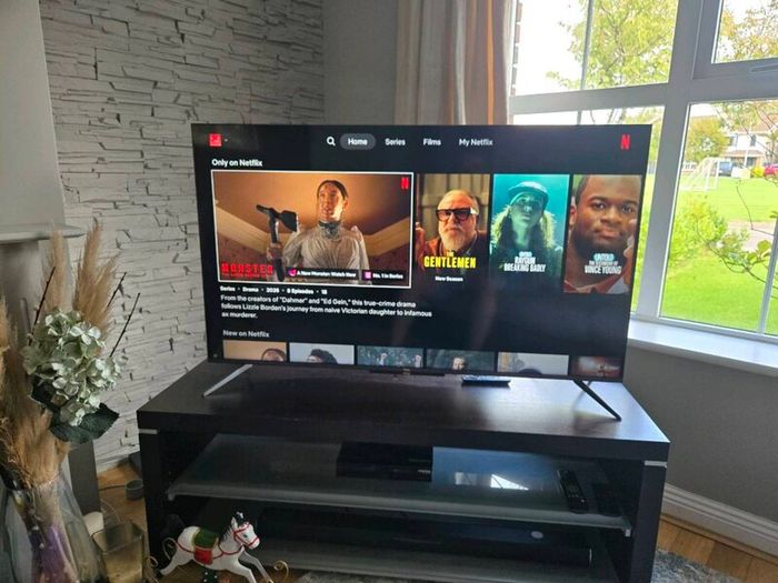 Q Led 50 inch  android 4k Smart TV Tcl