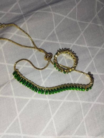 bracelet
