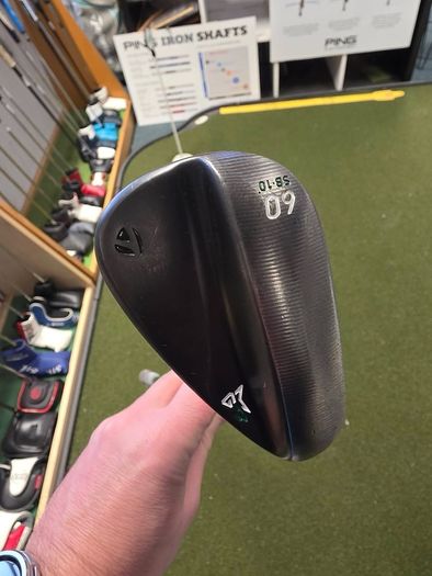 Taylormade Milled Grind 4 60 deg Lob Wedge