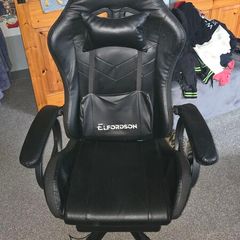 gaming chair