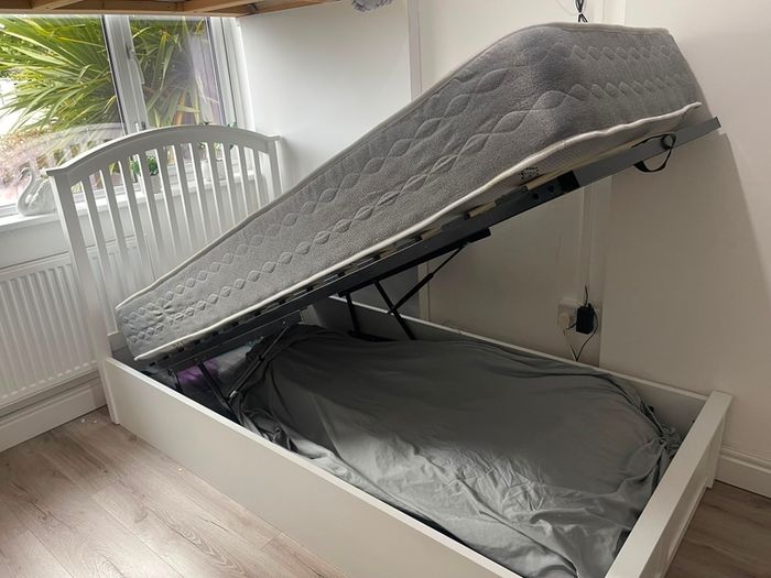 Single Ottoman Bed