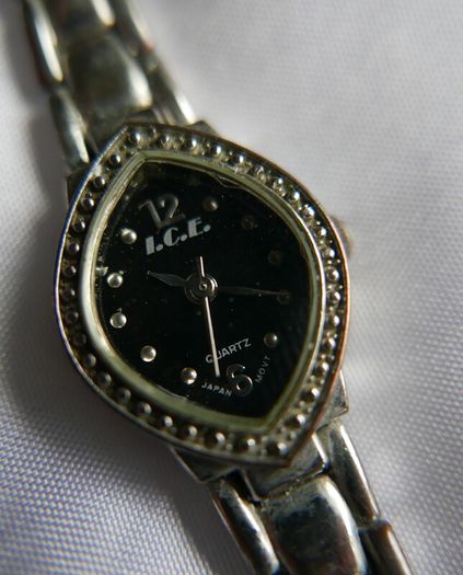 ICE-Watch Women's Quartz Watch