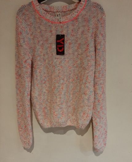 New jumper rainbow sparkle tag attached