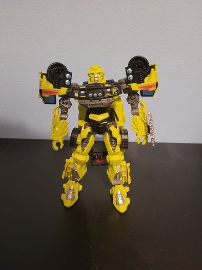 Studio Series 04 Ratchet