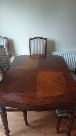 Dining table and 6 chairs
