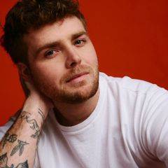 Alex Warren Tickets for Wednesday