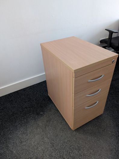 Office cabinet (3 units)