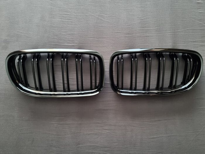 BMW 3 Series E90 E91 Lci Gloss Black Kidney Grilles Brand New