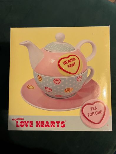 Brand New Love Hearts Teapot
