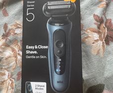 Braun electric shaver series 5 brand new