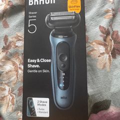 Braun electric shaver series 5 brand new