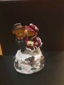 Christmas Musical Wind Up Lovable Teddie Ornament