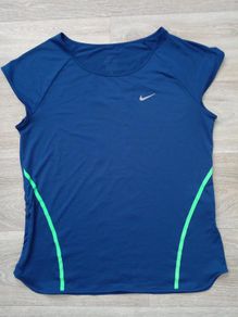 Nike T-Shirt size M