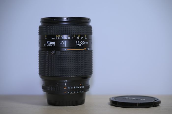Nikon AF NIKKOR 35-70mm F/2.8 Zoom Lens with Caps