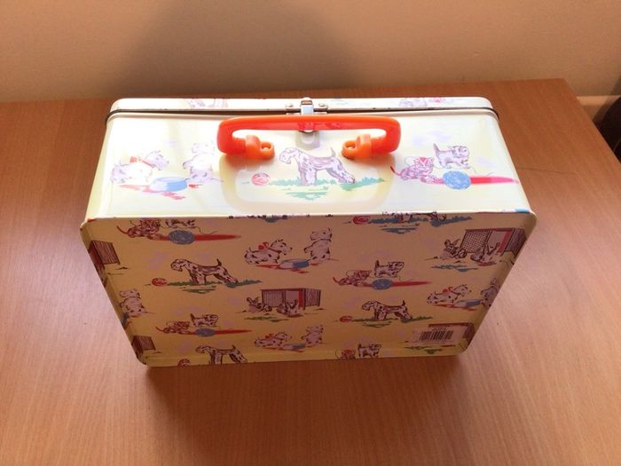 Cath Kidston Cath kids case tin