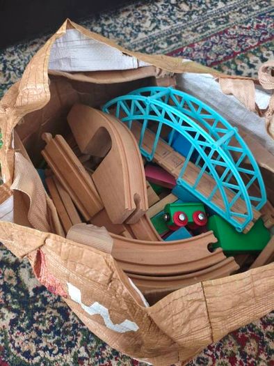 Wooden Train Set 80 Pieces toys