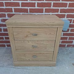 bed side tables