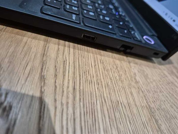 Lenovo