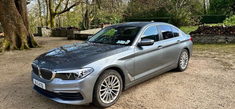 2018 (181) BMW 5 Series 530e SE Petrol 2 x keys
