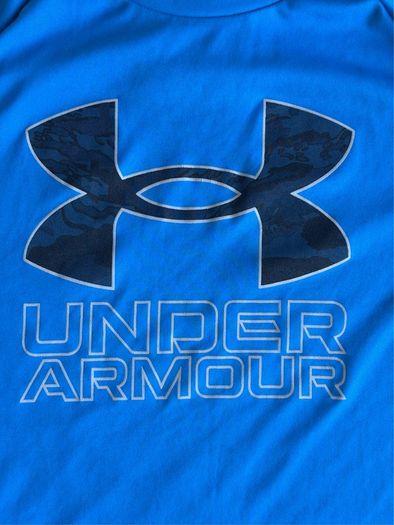 Under Armour Top