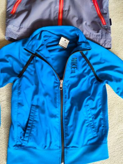 Crocodrillo Windbreaker & Nike zipped top 6-7 yrs