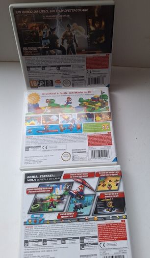 Aqua Blue Nintendo 3DS with games