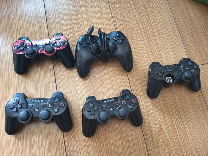 Ps3 slim with over 20  games
