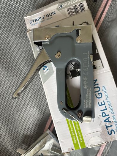 staple gun