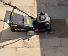Pro lawn petrol lawnmower