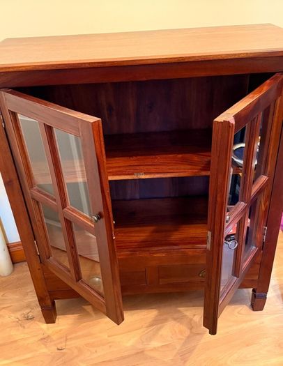 Solid Wood Display Unit