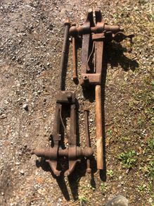 2 Blacksmith's Leg Vises
